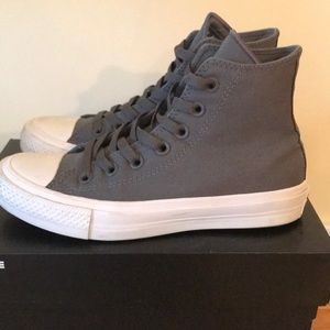 Converse Chuck Taylor All Star 2 women’s size 6